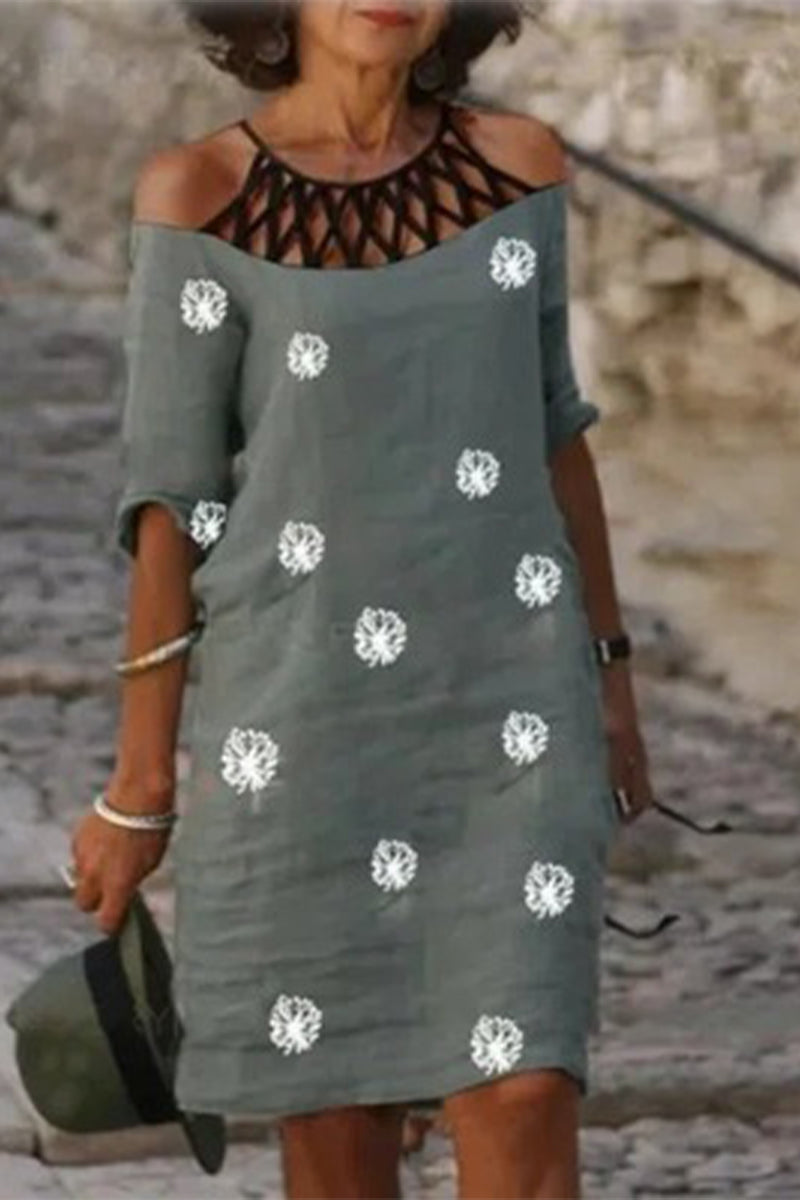 Well Tailored Dress with a Graceful Silhouette