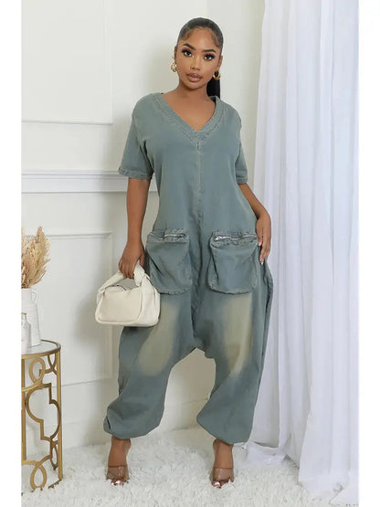 Effortlessly Elegant Garment with a Timeless Design