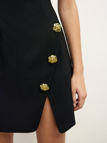 Well Tailored Dress with a Graceful Silhouette