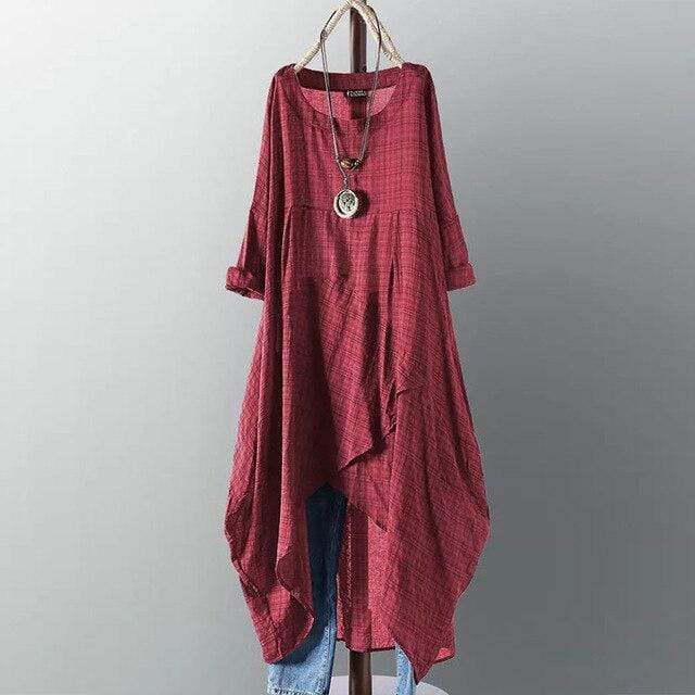 Classic Vintage Dress with a Flattering Fit
