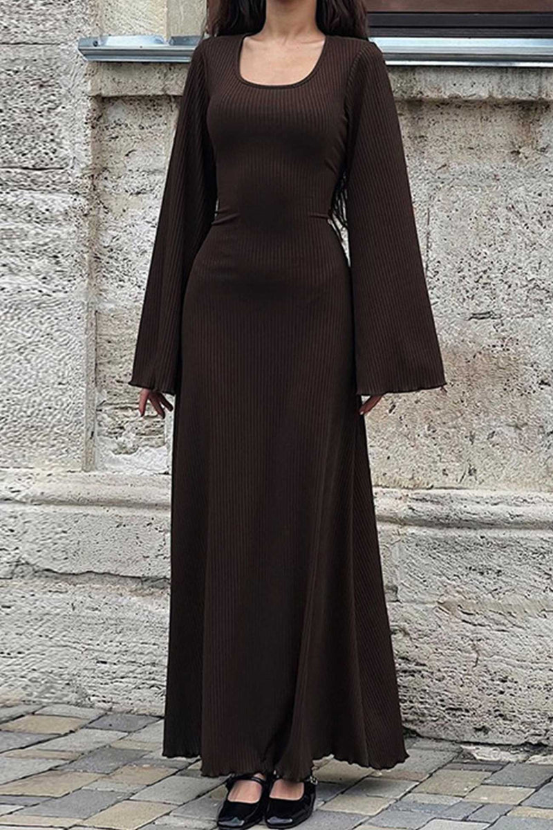Polished Dress with an Effortless Classic Look