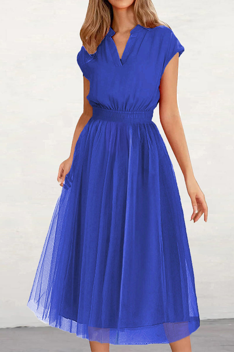 Effortlessly Elegant Dress with a Timeless Design