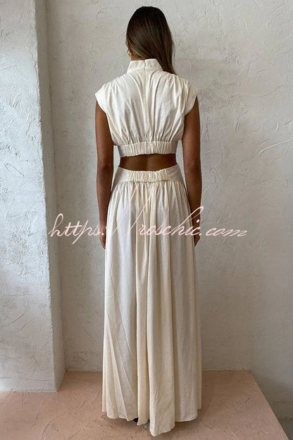 Beautifully Crafted Dress in a Classic Style