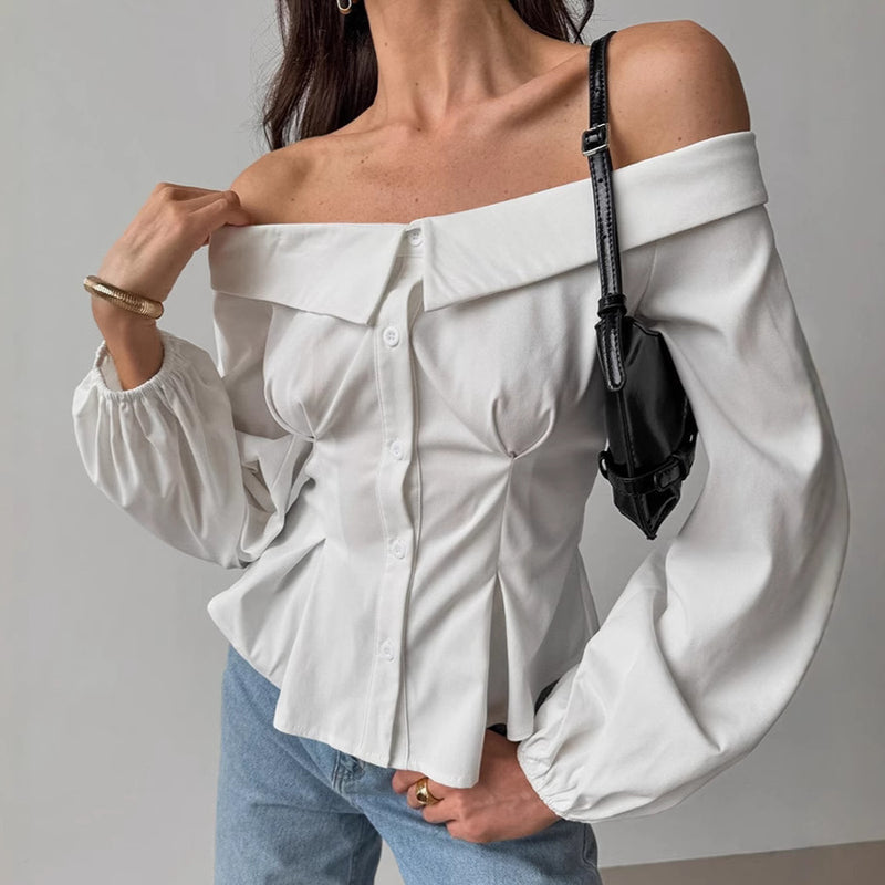 Effortlessly Elegant Shirt with a Timeless Design