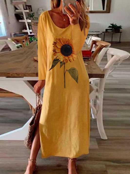 Classic Vintage Dress with a Flattering Fit