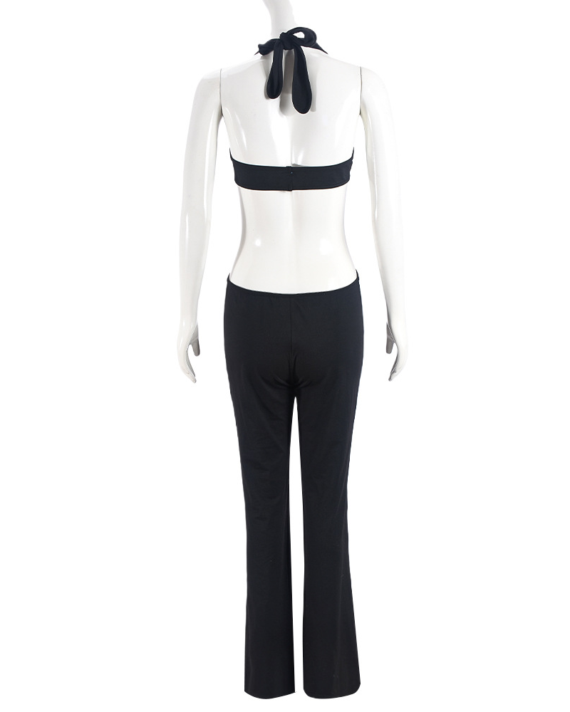 Effortlessly Elegant Pants with a Timeless Design