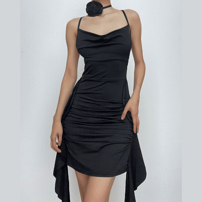 Effortlessly Elegant Dress with a Timeless Design