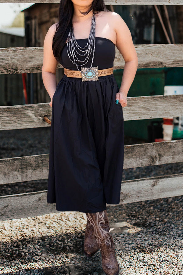 Beautifully Crafted Dress in a Classic Style