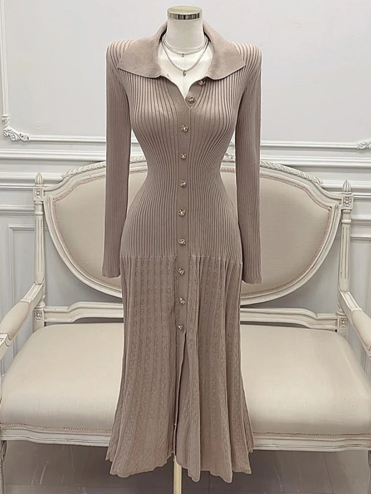 Sophisticated Dress with a Clean Classic Look
