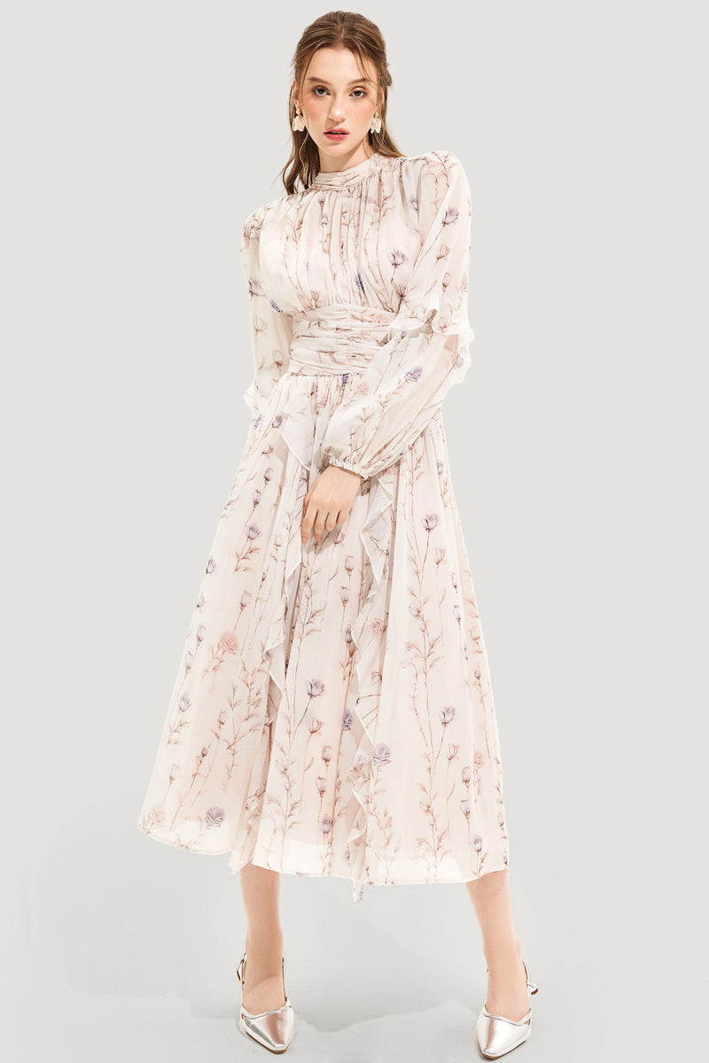 Beautifully Finished Dress in a Timeless Design