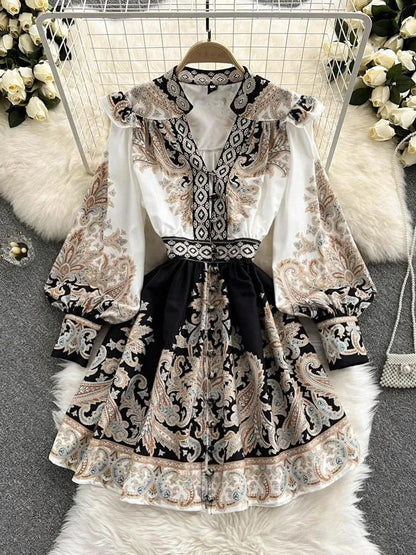 Polished Dress with an Effortless Classic Look