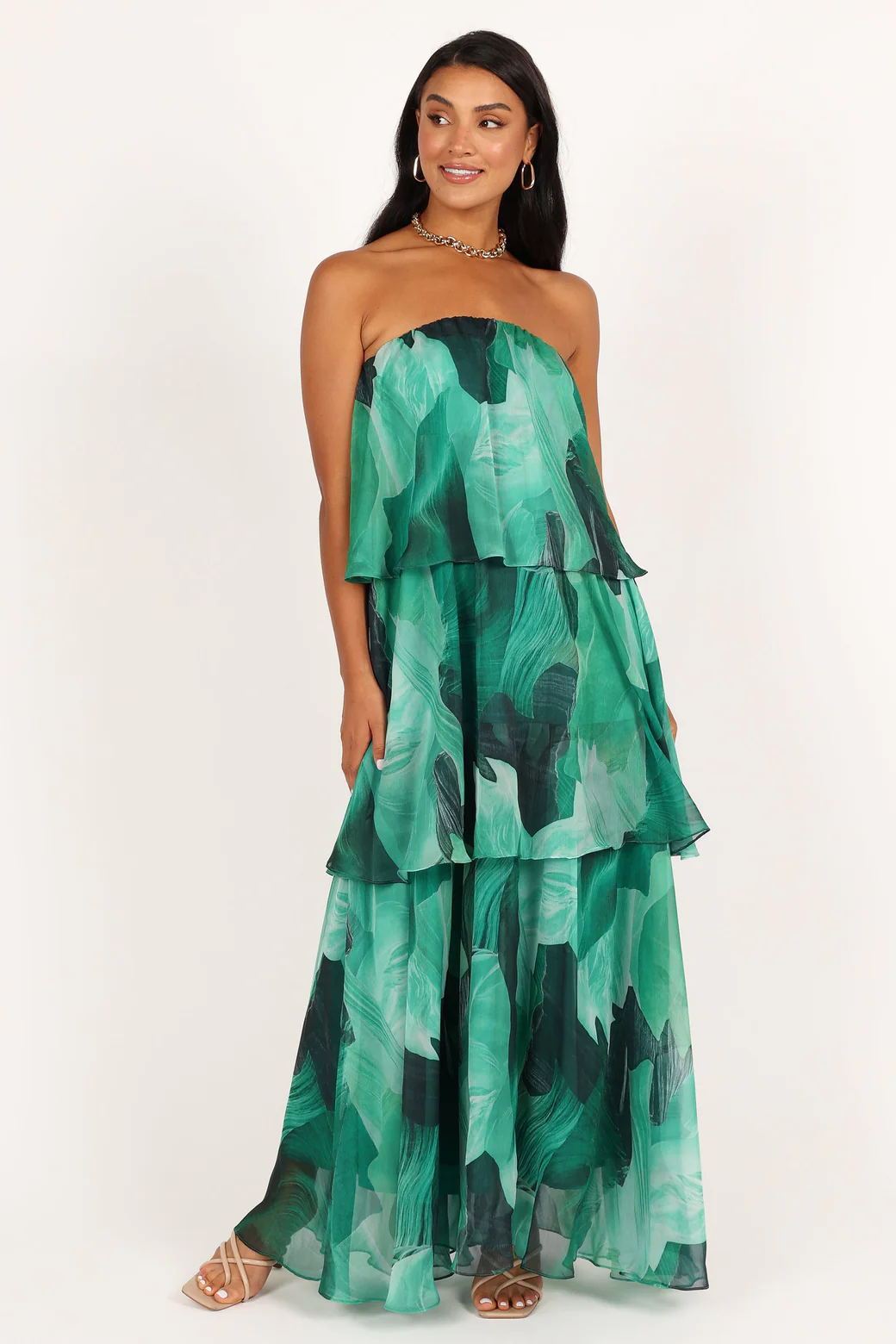 Sophisticated Dress with a Clean Classic Look