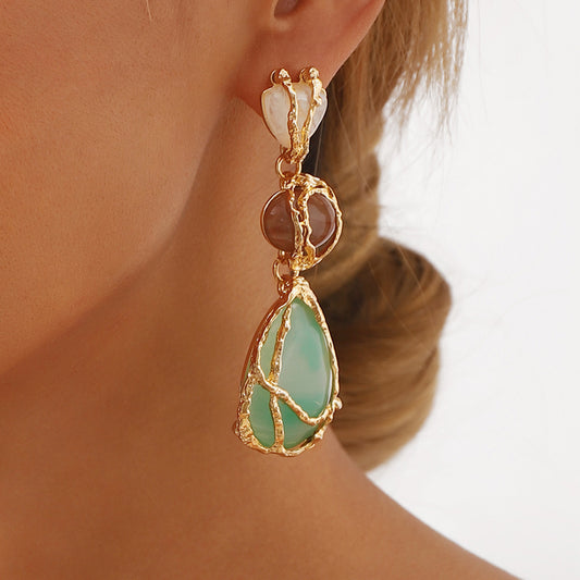Charming Earring for Any Occasion
