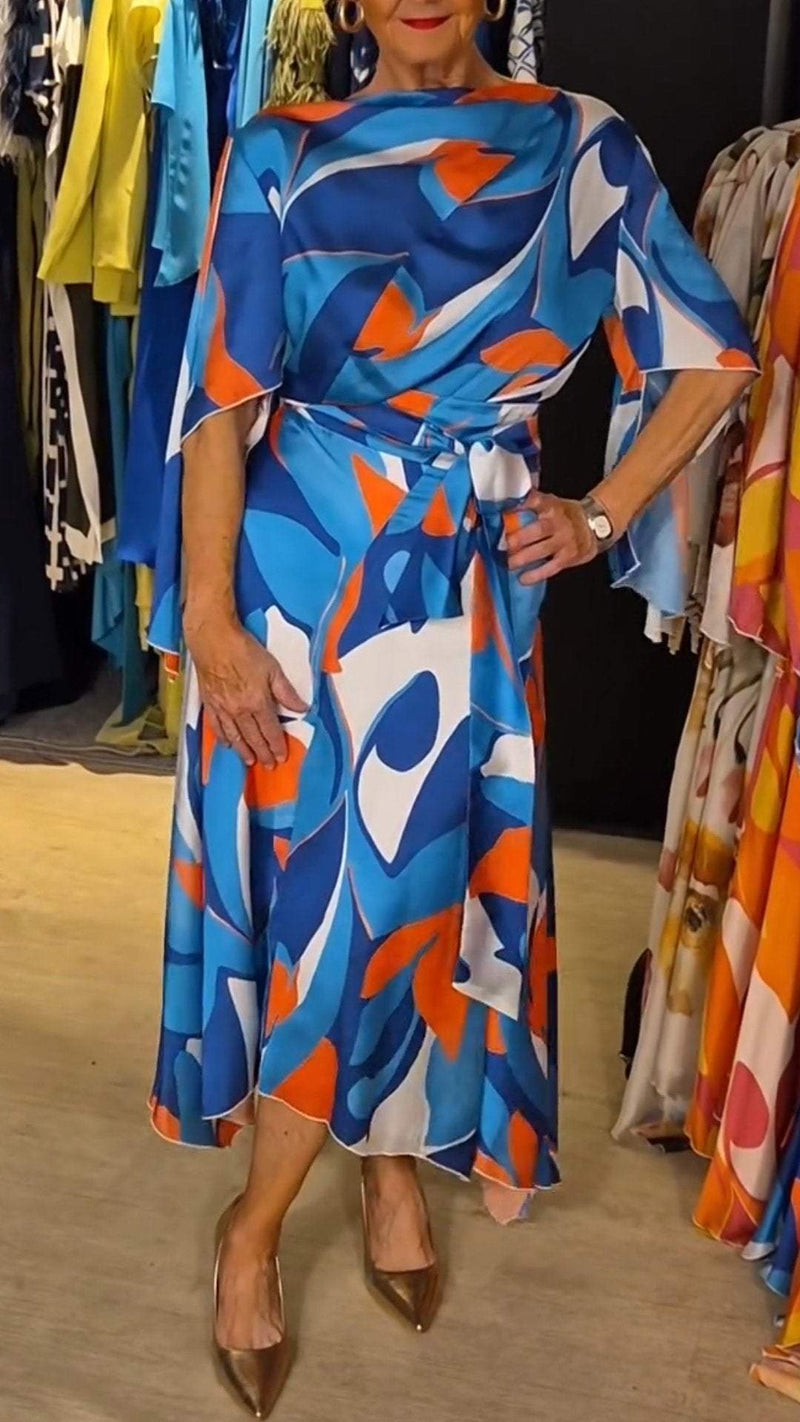 Beautifully Crafted Dress in a Classic Style