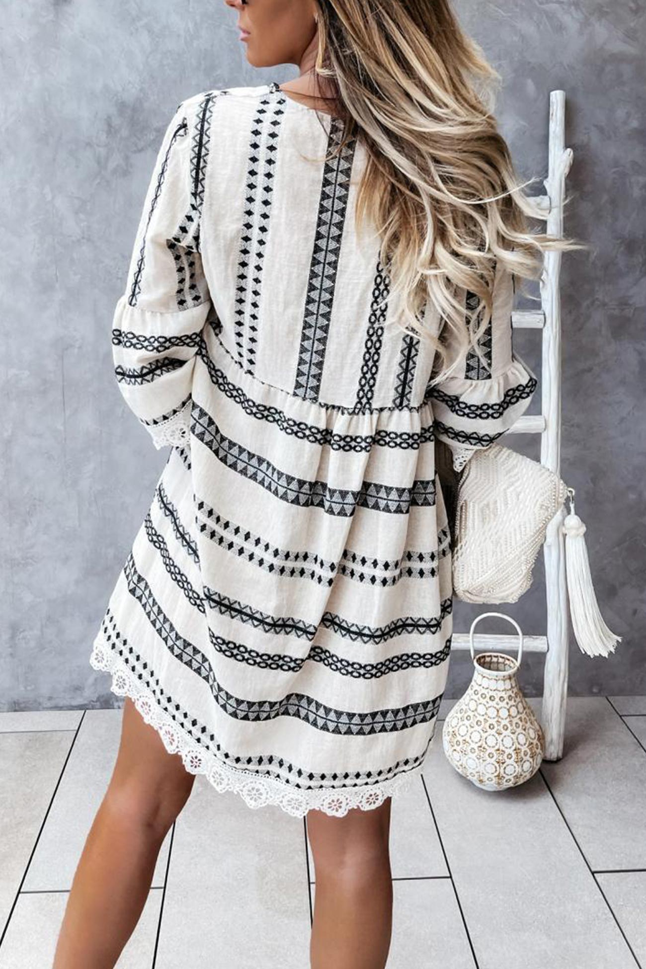 Sophisticated Dress with a Clean Classic Look