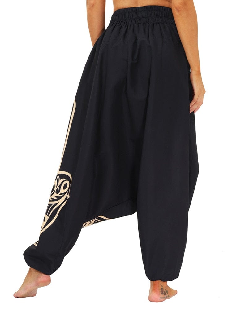 Well Tailored Pants with a Graceful Silhouette