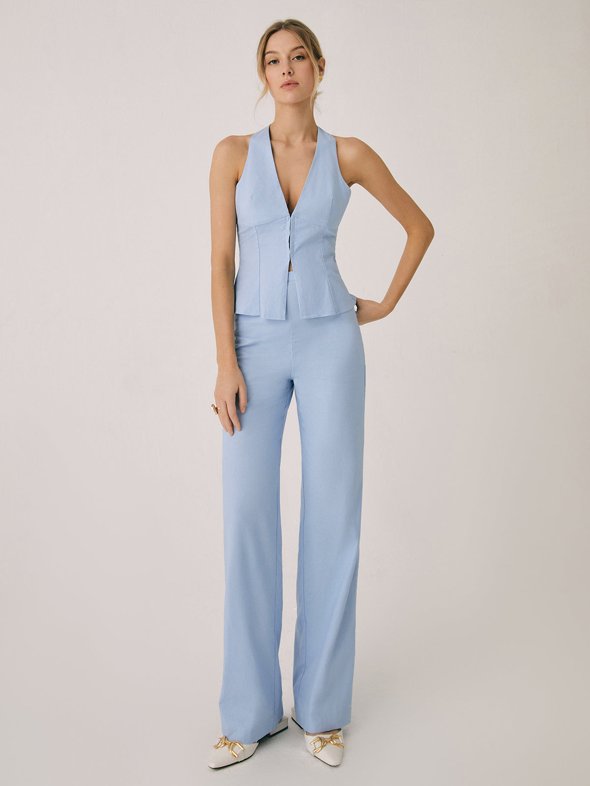 Elegantly Styled Pants for Everyday Wear