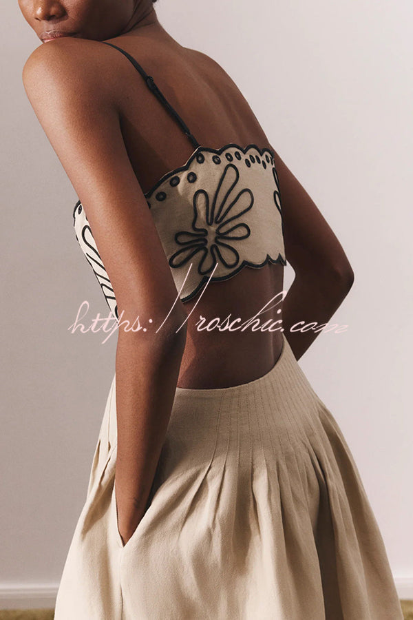 Gracefully Styled Dress for Any Occasion