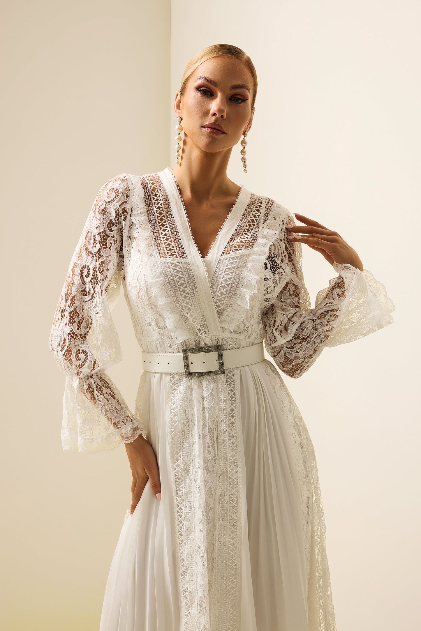 Sophisticated Dress with a Clean Classic Look