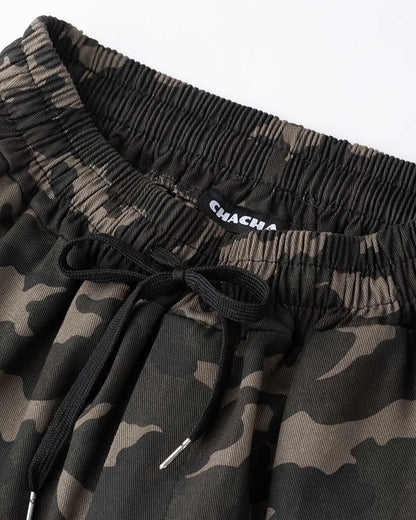 Elegantly Styled Pants for Everyday Wear