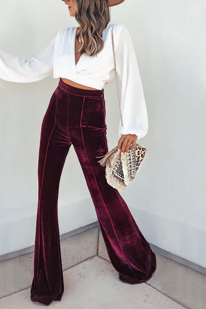 Classic Vintage Pants with a Flattering Fit