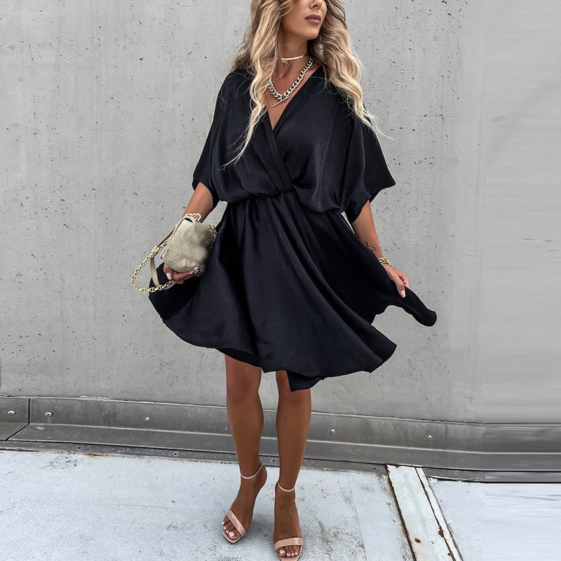 Classic Vintage & Enduringly Stylish Dress