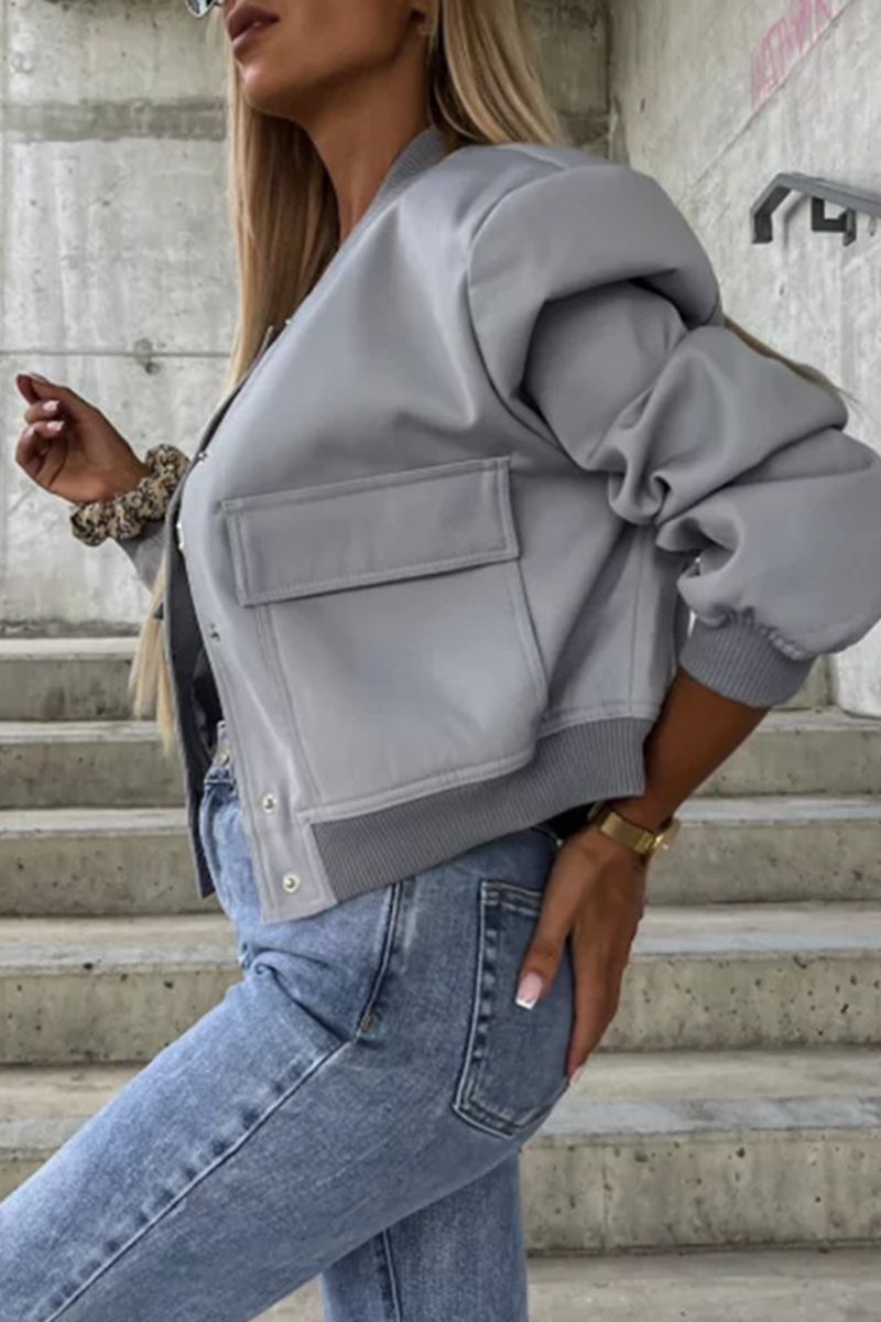 Gracefully Styled Garment for Any Occasion