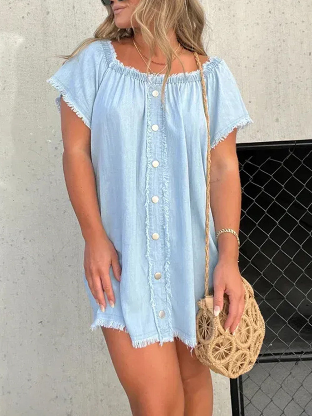 Polished Dress with an Effortless Classic Look