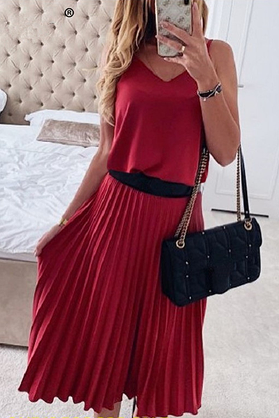 Classic Vintage & Enduringly Stylish Dress