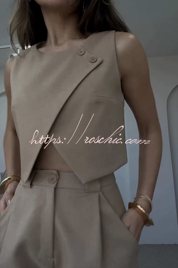 Beautifully Finished Pants in a Timeless Design