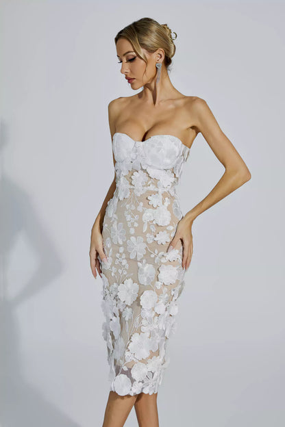 Classic Vintage & Enduringly Stylish Dress