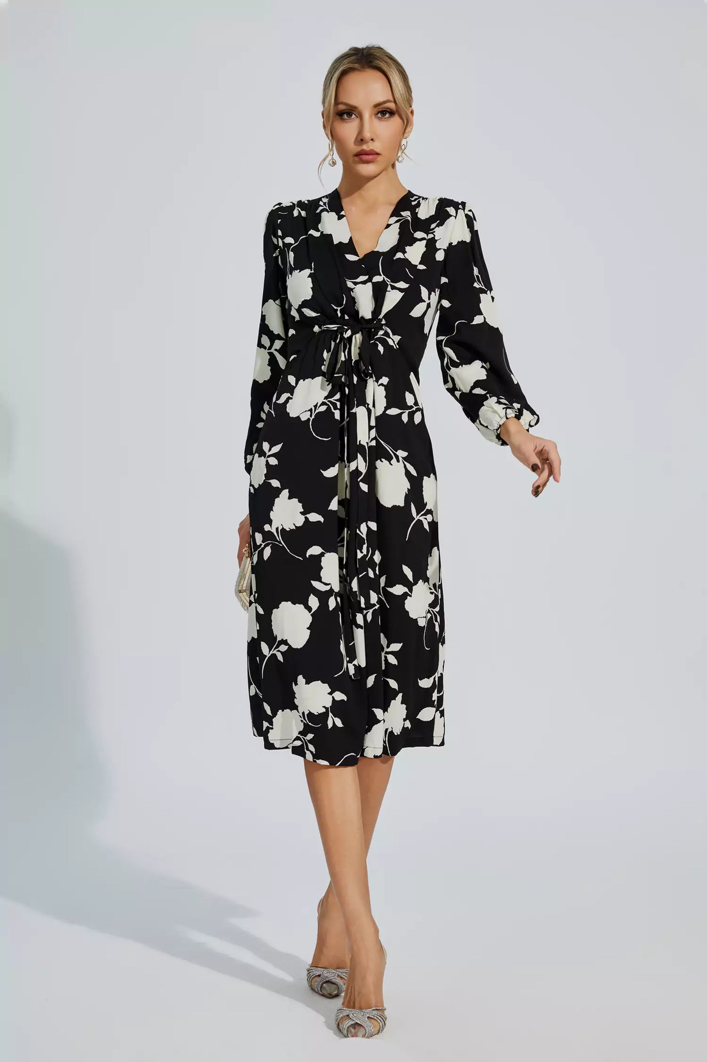 Polished Dress with an Effortless Classic Look
