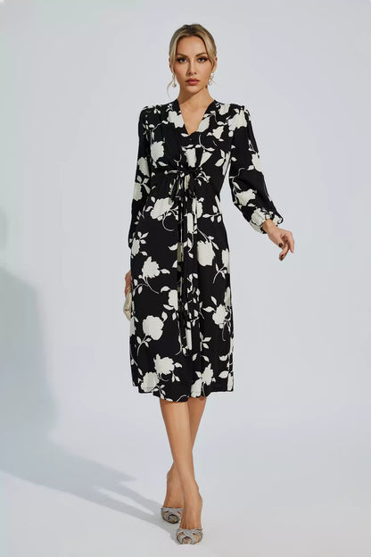 Polished Dress with an Effortless Classic Look