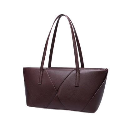 Effortlessly Elegant Bag with a Timeless Design