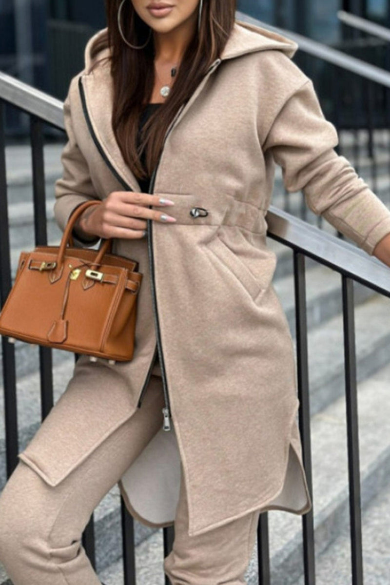 Classic Vintage Pants with a Flattering Fit