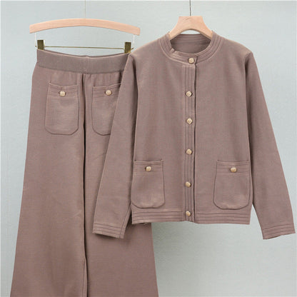 Gracefully Styled Cardigan for Any Occasion