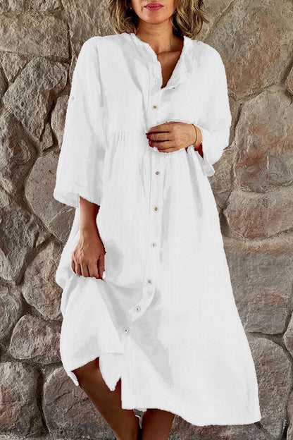 Well Tailored Dress with a Graceful Silhouette