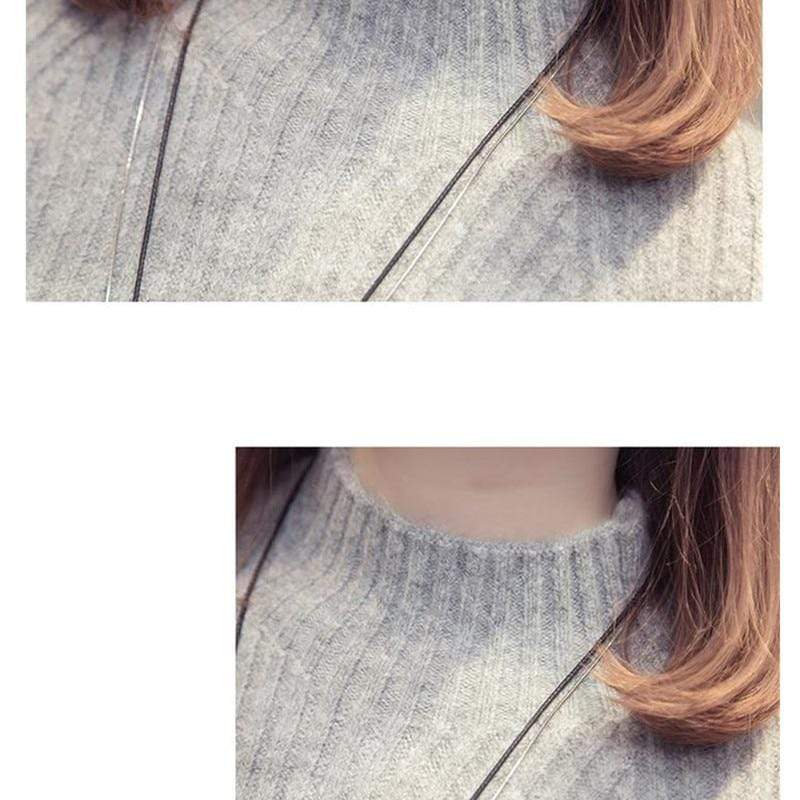 Classic Vintage Sweater with a Flattering Fit