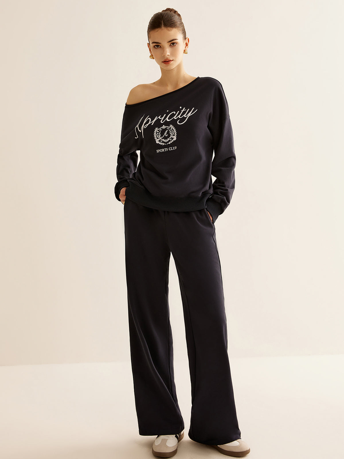 Beautifully Finished Pants in a Timeless Design