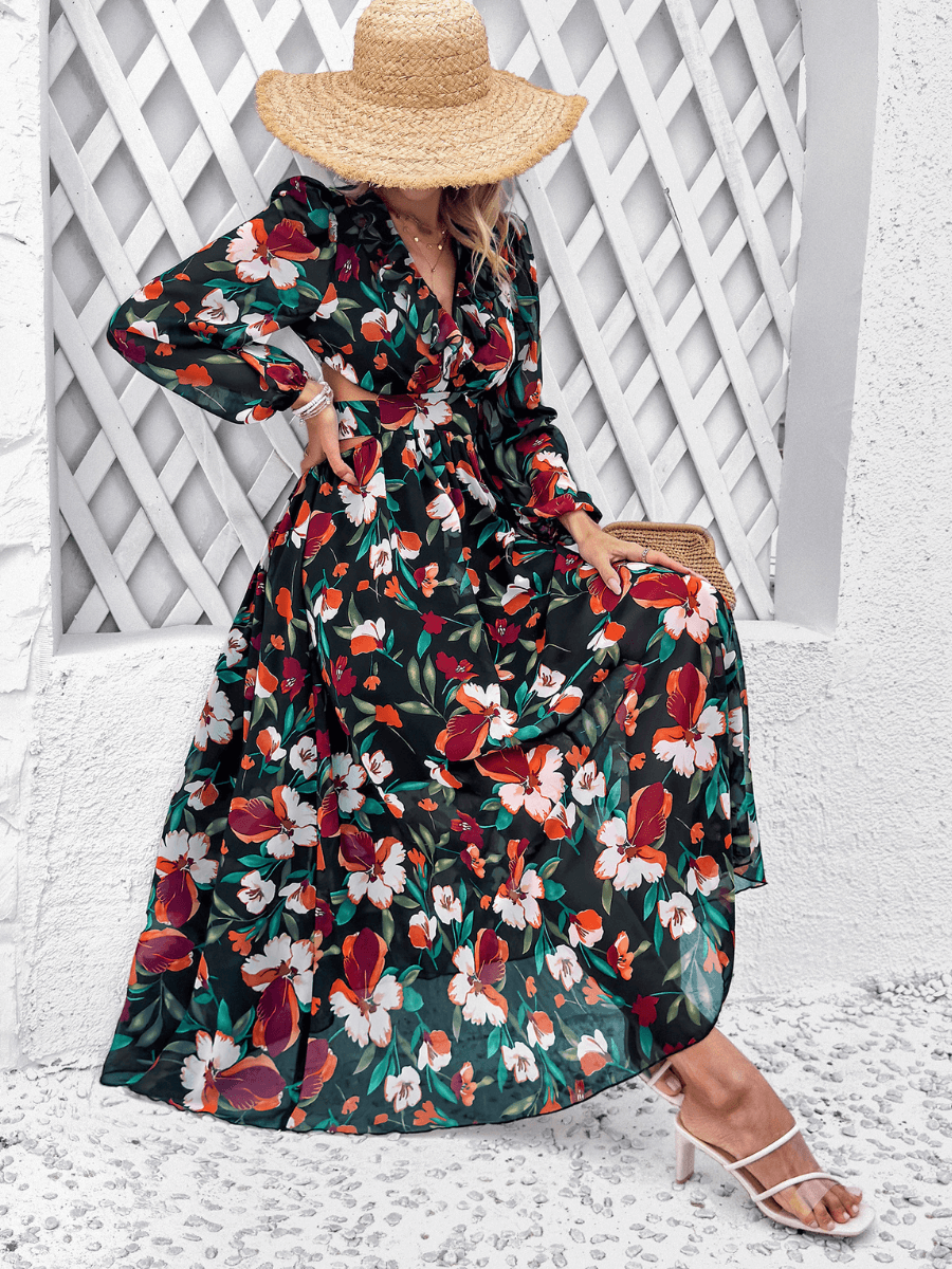 Gracefully Styled Dress for Any Occasion