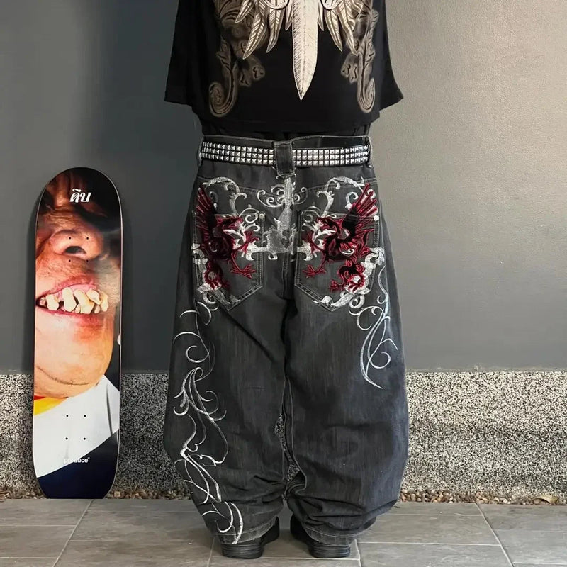 Well Tailored Pants with a Graceful Silhouette