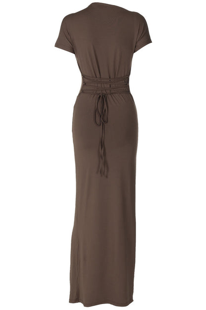 Gracefully Styled Dress for Any Occasion