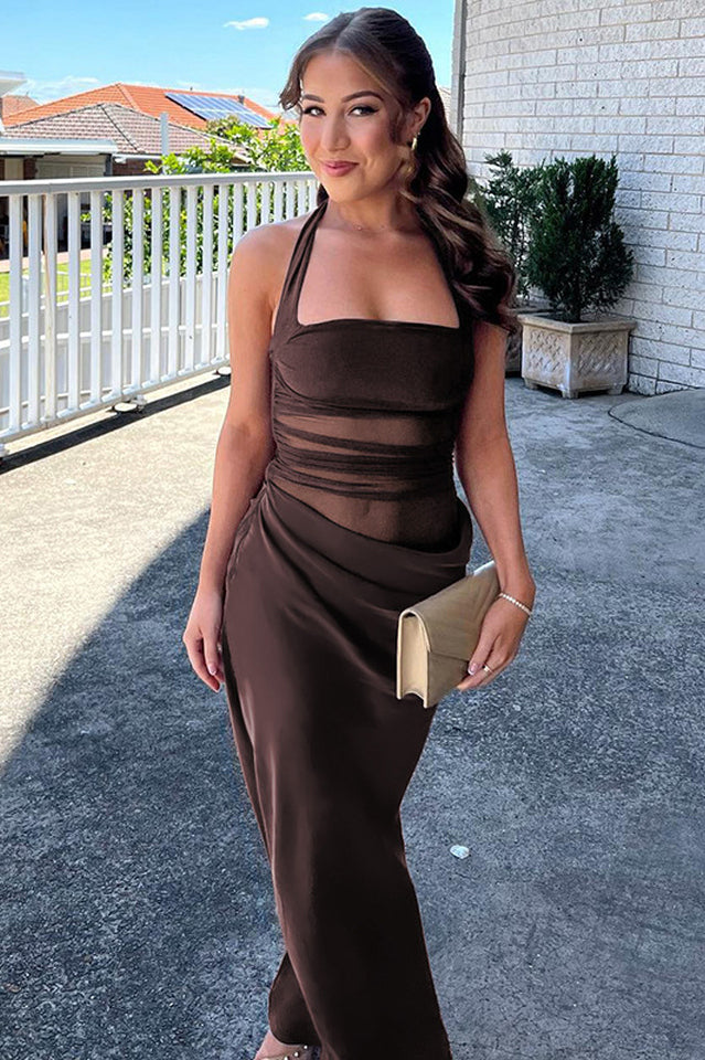 Gracefully Styled Dress for Any Occasion