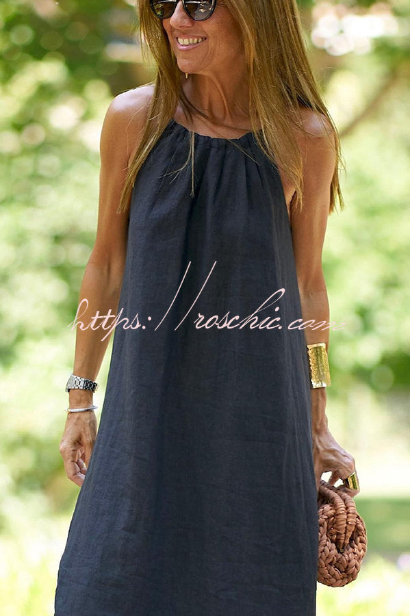 Effortlessly Elegant Dress with a Timeless Design