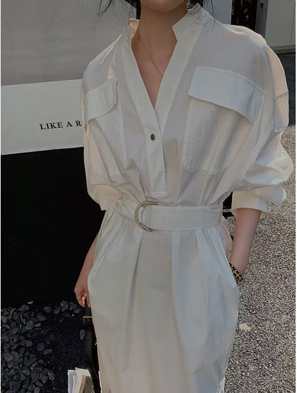 Beautifully Finished Dress in a Timeless Design