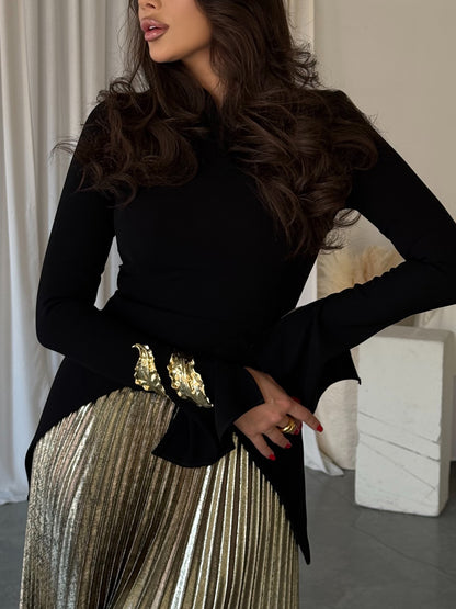Beautifully Crafted Top in a Classic Style