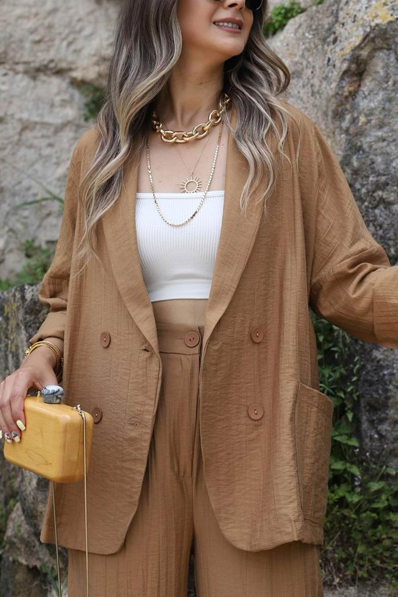 Gracefully Styled Pants for Any Occasion