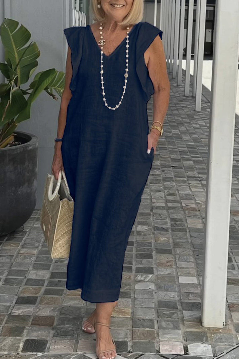 Sophisticated Dress with a Clean Classic Look