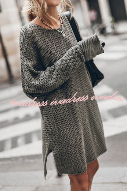 Classic Vintage Sweater with a Flattering Fit