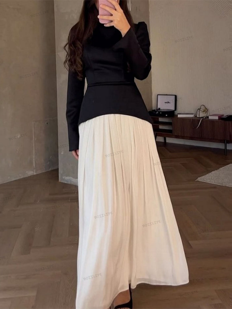 Gracefully Styled Dress for Any Occasion